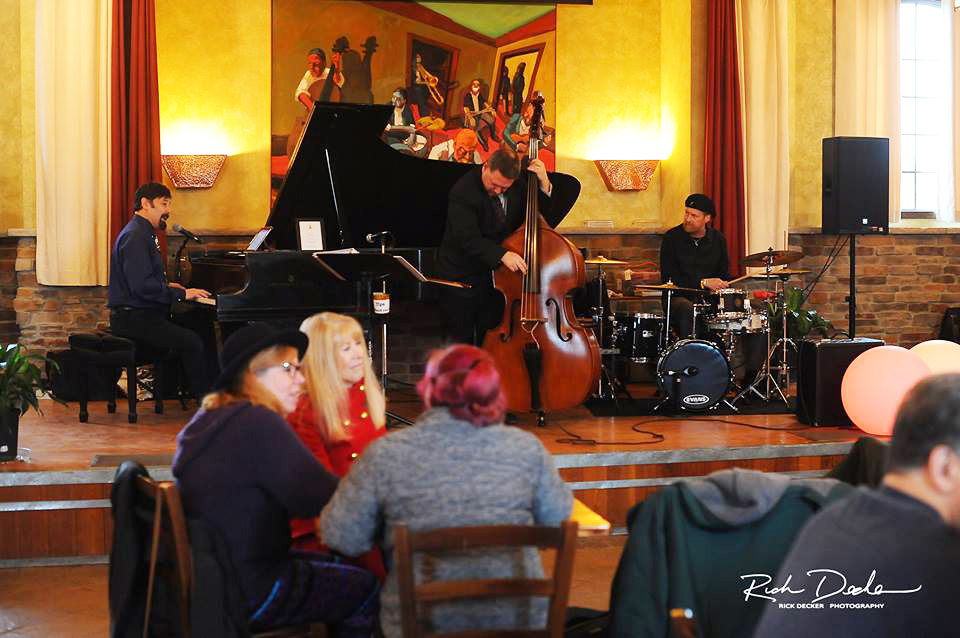 Alex Otey Trio at Hopewell Valley Vineyards 2019